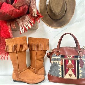 80s/90s Sweet fringe leather suede vintage boho booties hippy/retro/native vibe